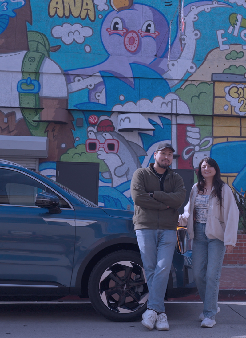 Kia Santa Ana Mural BTS-800x1100